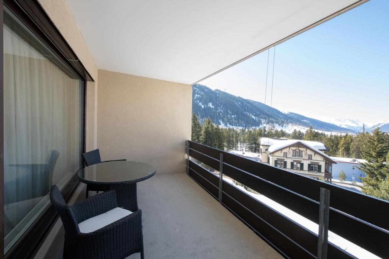 Ferienwohnungen, Carlton Am Park, Davos Platz Экстерьер фото
